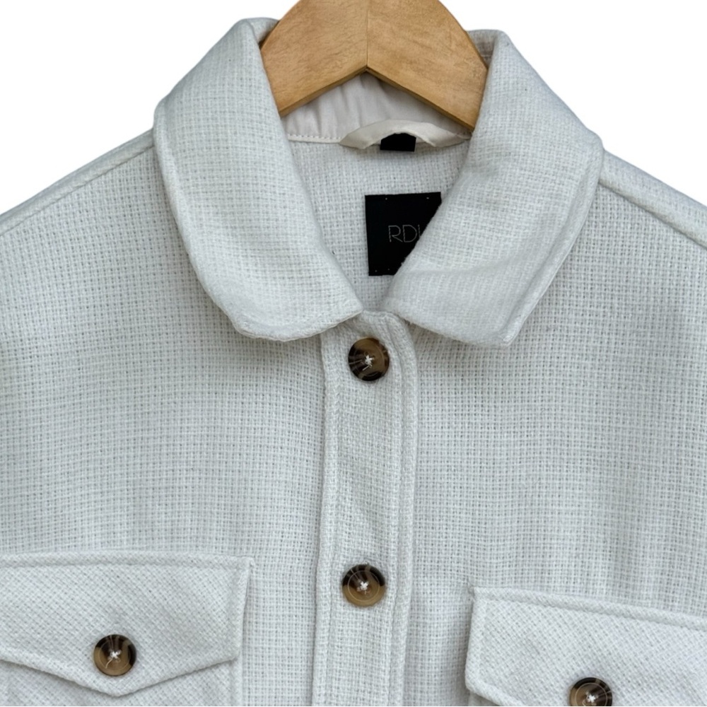 Winter Shacket | Small - Picture 3 of 10
